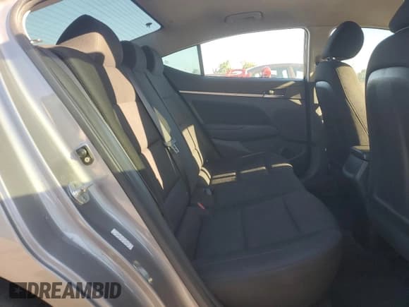 ✅ 2020 Hyundai Elantra Value Edition • VIN: KMHD84LFXLU976412 • Lot: 89651135. Listed on Copart with 100,527 mi. Free auction sales archive from the USA and detailed vehicle history report at DreamBid. Image 10.