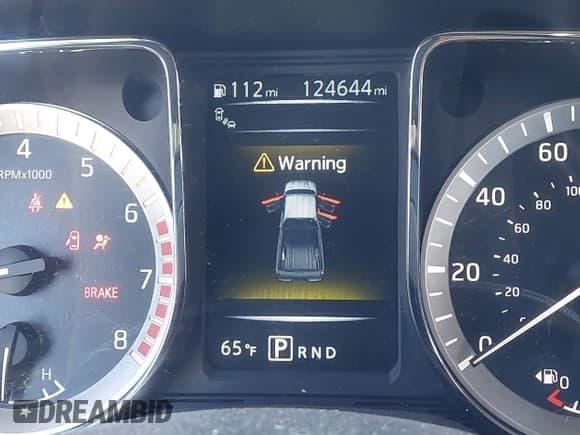 ✅ 2017 Nissan Titan Platinum Reserve • VIN: 1N6AA1E68HN542396 • Lot: 43688877. Listed on IAAI with 124,644 mi. Free auction sales archive from the USA and detailed vehicle history report at DreamBid. Image 7.