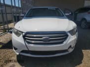 ✅ 2014 Ford Taurus SEL • VIN: 1FAHP2E87EG110766 • Лот: 61650045. Опубликован ранее на Copart с пробегом 130 704 миль. Бесплатный доступ к архиву аукционных продаж из США и подробный отчёт об истории автомобиля на DreamBid. Изображение 5.