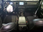 ✅ 2021 Jeep Wrangler Unlimited Freedom • VIN: 1C4HJXDG8MW649807 • Lot: 72963374. Wystawiony na Copart z przebiegiem 17 152 mil. Bezpłatny archiwum sprzedaży aukcyjnych z USA i szczegółowy raport historii pojazdu na DreamBid. Zdjęcie 8.