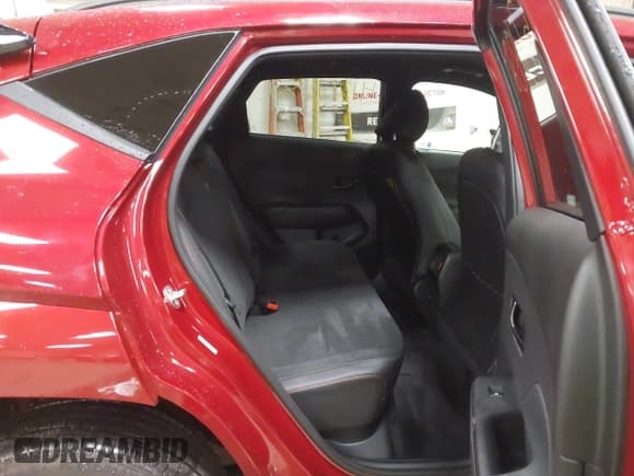 ✅ 2025 Hyundai Kona N Line S • VIN: KM8HBCA33SU205374 • Лот: 41253782. Опубликован ранее на IAAI с пробегом 626 миль. Бесплатный доступ к архиву аукционных продаж из США и подробный отчёт об истории автомобиля на DreamBid. Изображение 8.