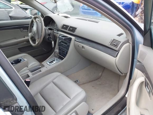✅ 2004 Audi A4 1.8T • VIN: WAULC68EX4A110705 • Lot: 42466648. Listed on IAAI with 163,799 mi. Free auction sales archive from the USA and detailed vehicle history report at DreamBid. Image 5.