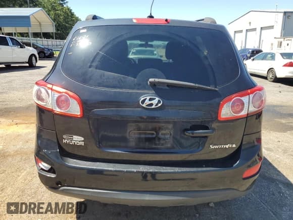 ✅ 2010 Hyundai Santa Fe GLS • VIN: 5NMSG3AB7AH333769 • Lot: 68623634. Listed on Copart with 209,745 mi. Free auction sales archive from the USA and detailed vehicle history report at DreamBid. Image 6.