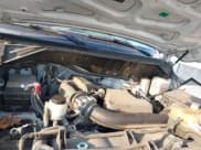 ✅ 2019 Nissan NV Cargo SV • VIN: 1N6BF0LY4KN810579 • Lot: 40094566. Wystawiony na IAAI z przebiegiem 151 564 mil. Bezpłatny archiwum sprzedaży aukcyjnych z USA i szczegółowy raport historii pojazdu na DreamBid. Zdjęcie 10.