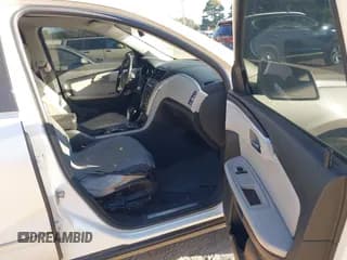 ✅ 2011 Chevrolet Traverse LTZ • VIN: 1GNKVLED9BJ400425 • Lot: 43436344. Wystawiony na IAAI z przebiegiem 241 511 mil. Bezpłatny archiwum sprzedaży aukcyjnych z USA i szczegółowy raport historii pojazdu na DreamBid. Zdjęcie 5.