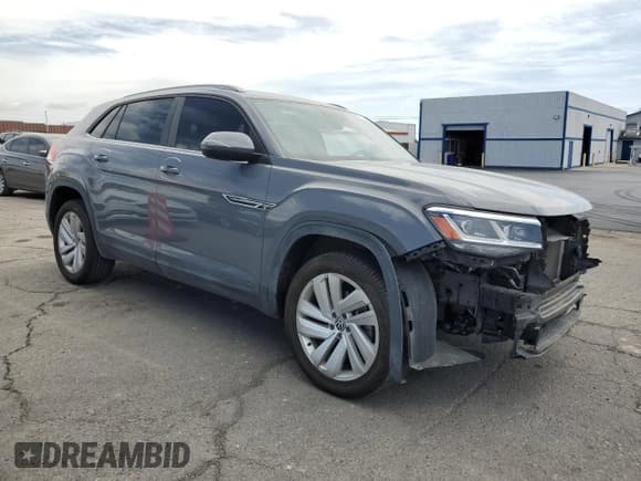 ✅ 2021 Volkswagen Atlas SE • VIN: 1V2JE2CA8MC217868 • Lot: 59395915. Listed on Copart with 67,795 mi. Free auction sales archive from the USA and detailed vehicle history report at DreamBid. Image 4.