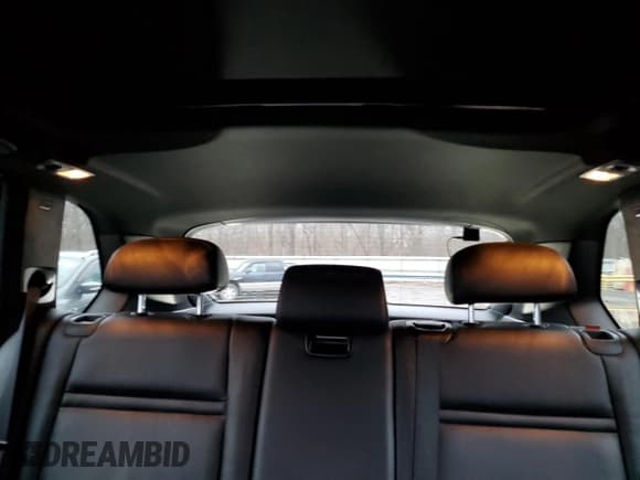 ✅ 2013 BMW X5 M • VIN: 5YMGY0C51DLL15660 • Лот: 84766244. Опубликован ранее на Copart с пробегом 113 007 миль. Бесплатный доступ к архиву аукционных продаж из США и подробный отчёт об истории автомобиля на DreamBid. Изображение 10.