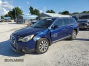 ✅ 2017 Subaru Outback Touring • VIN: 4S4BSETC0H3270602 • Лот: 84474185. Опубликован ранее на Copart с пробегом 207 006 миль. Бесплатный доступ к архиву аукционных продаж из США и подробный отчёт об истории автомобиля на DreamBid. Изображение 1.