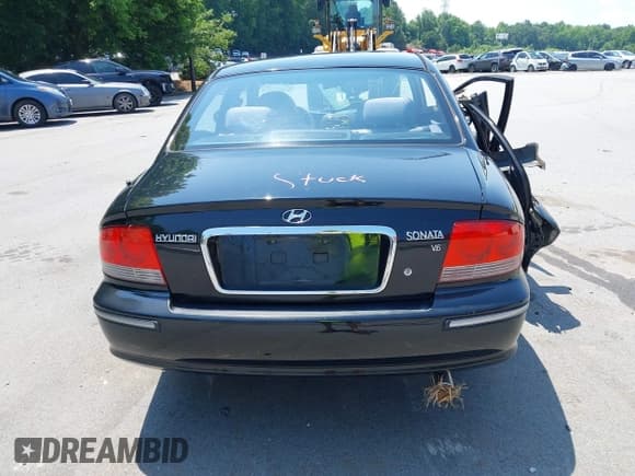 ✅ 2004 Hyundai Sonata GLS • VIN: KMHWF35H54A081162 • Lot: 42458455. Wystawiony na IAAI z przebiegiem 130 067 mil. Bezpłatny archiwum sprzedaży aukcyjnych z USA i szczegółowy raport historii pojazdu na DreamBid. Zdjęcie 15.