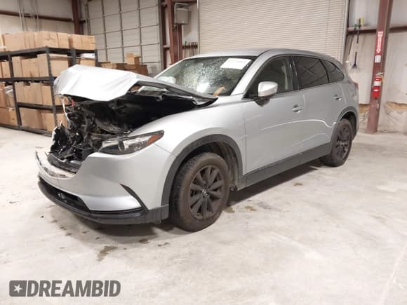 ✅ 2016 Mazda CX-9 Touring • VIN: JM3TCBCY1G0106623 • Lot: 42232012. Wystawiony na IAAI z przebiegiem 190 206 mil. Bezpłatny archiwum sprzedaży aukcyjnych z USA i szczegółowy raport historii pojazdu na DreamBid. Zdjęcie 18.