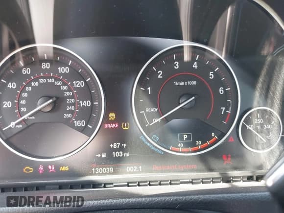 ✅ 2016 BMW 3 Series 328i xDrive • VIN: WBA8E3C58GK503641 • Lot: 42282926. Wystawiony na IAAI z przebiegiem 130 039 mil. Bezpłatny archiwum sprzedaży aukcyjnych z USA i szczegółowy raport historii pojazdu na DreamBid. Zdjęcie 7.