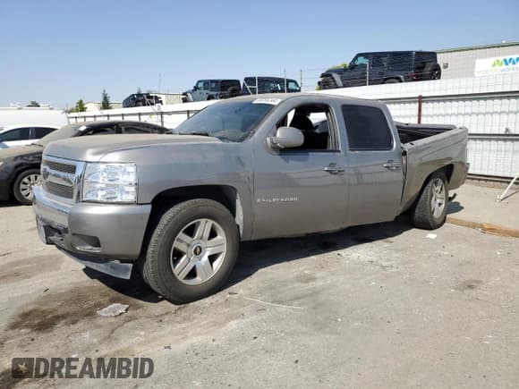 ✅ 2007 Chevrolet Silverado 1500 LS • VIN: 2GCEC13C171569964 • Lot: 68266244. Listed on Copart with 277,832 mi. Free auction sales archive from the USA and detailed vehicle history report at DreamBid. Image 1.