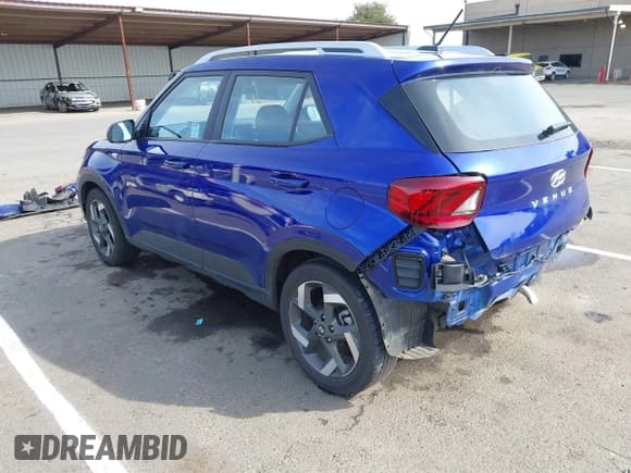 ✅ 2023 Hyundai Venue SEL • VIN: KMHRC8A32PU265541 • Lot: 41745833. Listed on IAAI with 16,073 mi. Free auction sales archive from the USA and detailed vehicle history report at DreamBid. Image 3.