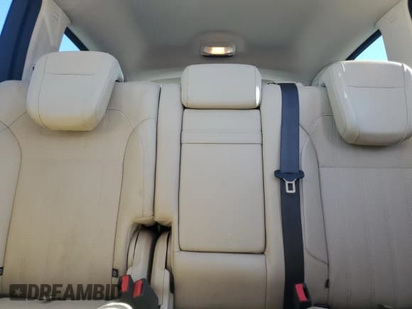 ✅ 2018 Mercedes-Benz GLS 450 • VIN: 4JGDF6EE6JB017846 • Lot: 70754795. Wystawiony na Copart z przebiegiem 101 249 mil. Bezpłatny archiwum sprzedaży aukcyjnych z USA i szczegółowy raport historii pojazdu na DreamBid. Zdjęcie 10.