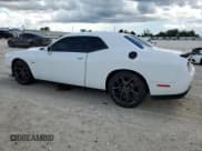 ✅ 2019 Dodge Challenger R/T • VIN: 2C3CDZBT5KH708793 • Lot: 69620894. Wystawiony na Copart z przebiegiem 37 271 mil. Bezpłatny archiwum sprzedaży aukcyjnych z USA i szczegółowy raport historii pojazdu na DreamBid. Zdjęcie 2.