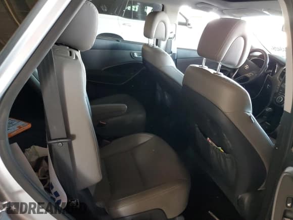 ✅ 2016 Hyundai Santa Fe Limited • VIN: KM8SR4HF9GU132204 • Лот: 63913425. Опубликован ранее на Copart с пробегом 123 611 миль. Бесплатный доступ к архиву аукционных продаж из США и подробный отчёт об истории автомобиля на DreamBid. Изображение 11.