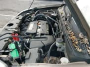 ✅ 2004 Honda CR-V EX • VIN: JHLRD78884C020776 • Lot: 43764502. Wystawiony na IAAI z przebiegiem 209 971 mil. Bezpłatny archiwum sprzedaży aukcyjnych z USA i szczegółowy raport historii pojazdu na DreamBid. Zdjęcie 15.