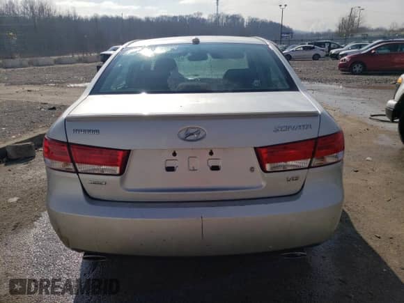 2007 Hyundai Sonata SE z VIN 5NPEU46F77H270773, wystawiony jako Copart lot #40922604 z przebiegiem 140 510 mil mil oraz Nie do naprawy • Non repairable. Historia ofert i sprzedaży dostępna na DreamBid. Obrazek 6.