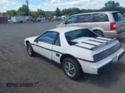 ✅ 1985 Pontiac Fiero • VIN: 1G2PM37RXFP262461 • Лот: 43002299. Опубликован ранее на IAAI с пробегом 74 475 миль. Бесплатный доступ к архиву аукционных продаж из США и подробный отчёт об истории автомобиля на DreamBid. Изображение 3.