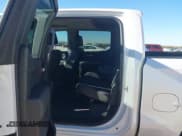 ✅ 2019 Chevrolet Silverado 1500 LT • VIN: 3GCPWCED3KG184679 • Lot: 43575622. Wystawiony na IAAI z przebiegiem 113 897 mil. Bezpłatny archiwum sprzedaży aukcyjnych z USA i szczegółowy raport historii pojazdu na DreamBid. Zdjęcie 8.