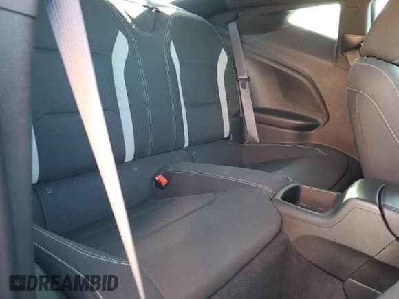 ✅ 2023 Chevrolet Camaro 1LT • VIN: 1G1FB1RX8P0115054 • Lot: 90051675. Listed on Copart with 34,857 mi. Free auction sales archive from the USA and detailed vehicle history report at DreamBid. Image 10.