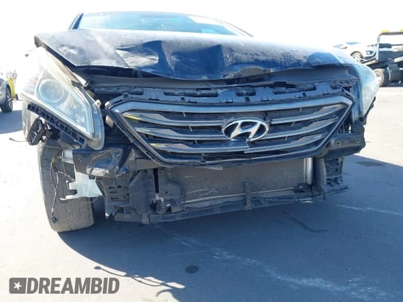 ✅ 2016 Hyundai Sonata Limited • VIN: 5NPE34AF1GH420581 • Лот: 43585758. Опубликован ранее на IAAI с пробегом 179 972 миль. Бесплатный доступ к архиву аукционных продаж из США и подробный отчёт об истории автомобиля на DreamBid. Изображение 6.