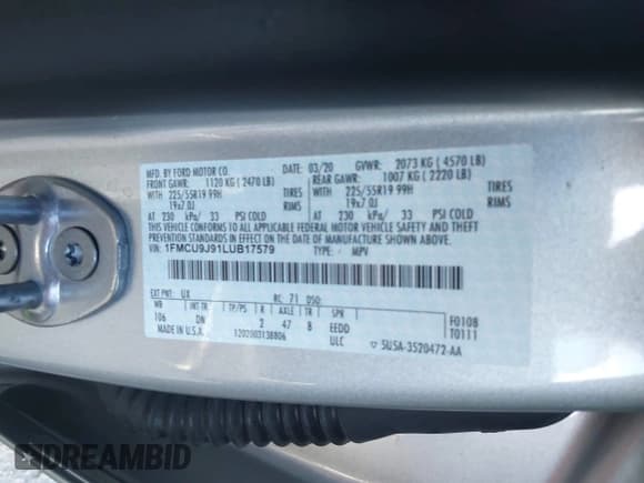 ✅ 2020 Ford Escape Titanium • VIN: 1FMCU9J91LUB17579 • Lot: 43718553. Listed on IAAI with 54,060 mi. Free auction sales archive from the USA and detailed vehicle history report at DreamBid. Image 9.