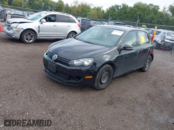 ✅ 2013 Volkswagen Golf • VIN: WVWDB7AJ3DW139277 • Lot: 43395254. Listed on IAAI with 134,226 mi. Free auction sales archive from the USA and detailed vehicle history report at DreamBid. Image 2.