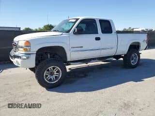 ✅ 2007 GMC Sierra 2500HD SLE1 • VIN: 1GTHK29U77E194327 • Лот: 48697575. Опубликован ранее на Copart с пробегом 263 004 миль. Бесплатный доступ к архиву аукционных продаж из США и подробный отчёт об истории автомобиля на DreamBid. Изображение 1.