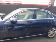 ✅ 2019 Mercedes-Benz C 300 • VIN: 55SWF8EB9KU283955 • Lot: 42830289. Wystawiony na IAAI z przebiegiem 6 929 mil. Bezpłatny archiwum sprzedaży aukcyjnych z USA i szczegółowy raport historii pojazdu na DreamBid. Zdjęcie 14.