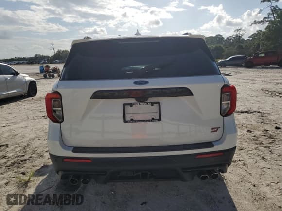 ✅ 2020 Ford Explorer ST • VIN: 1FM5K8GCXLGB79198 • Lot: 84829125. Wystawiony na Copart z przebiegiem 84 079 mil. Bezpłatny archiwum sprzedaży aukcyjnych z USA i szczegółowy raport historii pojazdu na DreamBid. Zdjęcie 6.