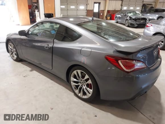 ✅ 2013 Hyundai Genesis Coupe Grand Touring • VIN: KMHHU6KJ9DU108708 • Lot: 43644209. Wystawiony na IAAI z przebiegiem 219 400 mil. Bezpłatny archiwum sprzedaży aukcyjnych z USA i szczegółowy raport historii pojazdu na DreamBid. Zdjęcie 3.
