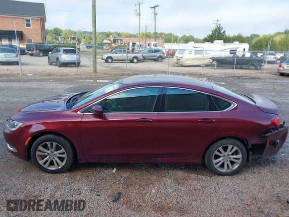 ✅ 2016 Chrysler 200 Limited Platinum • VIN: 1C3CCCAG6GN148589 • Лот: 43161955. Опубликован ранее на IAAI с пробегом 134 453 миль. Бесплатный доступ к архиву аукционных продаж из США и подробный отчёт об истории автомобиля на DreamBid. Изображение 14.