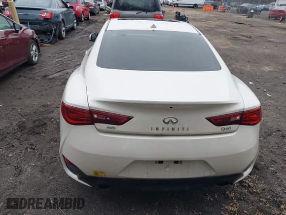 ✅ 2018 Infiniti Q60 Luxe • VIN: JN1EV7EL1JM392390 • Лот: 41502732. Опубликован ранее на IAAI с пробегом 56 618 миль. Бесплатный доступ к архиву аукционных продаж из США и подробный отчёт об истории автомобиля на DreamBid. Изображение 15.