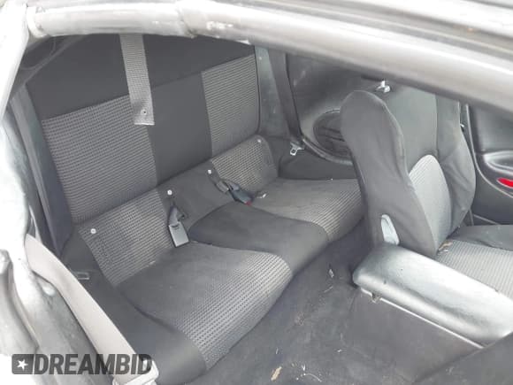 ✅ 2004 Mitsubishi Eclipse GS • VIN: 4A3AE45G34E039500 • Lot: 41962573. Wystawiony na IAAI z przebiegiem 146 214 mil. Bezpłatny archiwum sprzedaży aukcyjnych z USA i szczegółowy raport historii pojazdu na DreamBid. Zdjęcie 8.