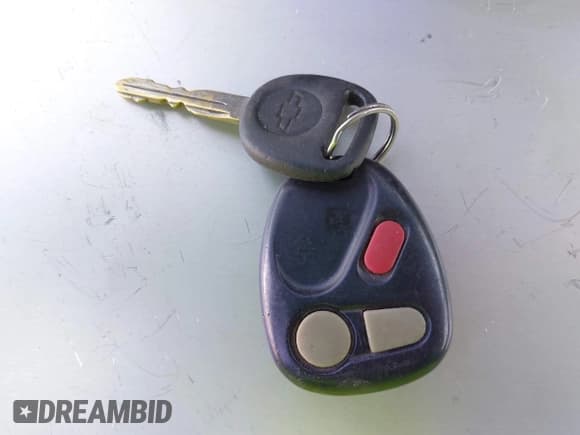 ✅ 2002 Chevrolet Suburban LT • VIN: 1GNEC16T32J304464 • Лот: 42403705. Опубликован ранее на IAAI с пробегом 202 674 миль. Бесплатный доступ к архиву аукционных продаж из США и подробный отчёт об истории автомобиля на DreamBid. Изображение 11.