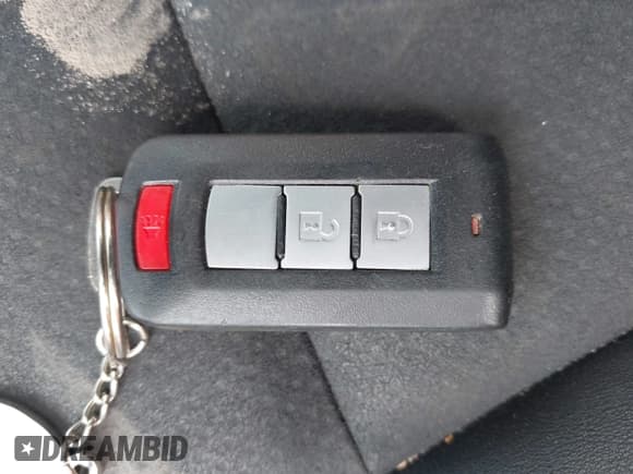 ✅ 2022 Mitsubishi Eclipse Cross SE • VIN: JA4ATWAA0NZ004195 • Lot: 42896056. Wystawiony na IAAI z przebiegiem 94 778 mil. Bezpłatny archiwum sprzedaży aukcyjnych z USA i szczegółowy raport historii pojazdu na DreamBid. Zdjęcie 11.