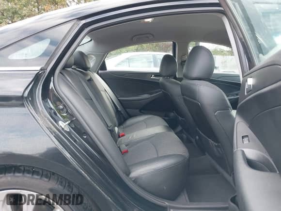 ✅ 2013 Hyundai Sonata SE • VIN: 5NPEC4AC9DH580077 • Лот: 43513976. Размещён на IAAI с пробегом 169 187 миль миль. Получите бесплатный доступ к архиву аукционных продаж из США и посмотрите подробный отчёт об истории автомобиля на DreamBid. Изображение 8.