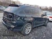 ✅ 2011 BMW X5 35i • VIN: 5UXZV4C57BL403240 • Lot: 93885655. Wystawiony na Copart z przebiegiem 155 387 mil. Bezpłatny archiwum sprzedaży aukcyjnych z USA i szczegółowy raport historii pojazdu na DreamBid. Zdjęcie 3.