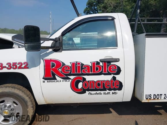 ✅ 2009 Chevrolet Silverado 2500HD • VIN: 1GBHK44K69F155571 • Lot: 42853263. Wystawiony na IAAI z przebiegiem 73 094 mil. Bezpłatny archiwum sprzedaży aukcyjnych z USA i szczegółowy raport historii pojazdu na DreamBid. Zdjęcie 14.