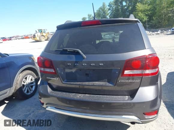 2015 Dodge Journey Crossroad z VIN 3C4PDCGB6FT735461, wystawiony jako IAAI lot #43070037 z przebiegiem 123 726 mil mil oraz . Historia ofert i sprzedaży dostępna na DreamBid. Obrazek 16.