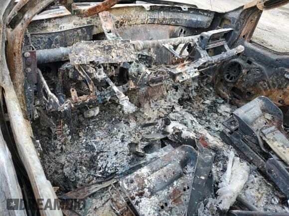 ✅ 2004 Ford F-250 XL • VIN: 1FTNX20L14EB87121 • Lot: 51790405. Listed on Copart with Not provided. Free auction sales archive from the USA and detailed vehicle history report at DreamBid. Image 8.