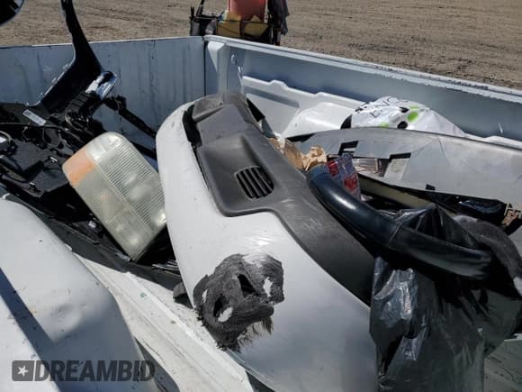 ✅ 2001 GMC Sonoma SL • VIN: 1GTCS145918232411 • Лот: 50395475. Опубликован ранее на Copart с пробегом Не указан. Бесплатный доступ к архиву аукционных продаж из США и подробный отчёт об истории автомобиля на DreamBid. Изображение 11.