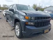 ✅ 2021 Chevrolet Silverado 1500 Custom • VIN: 1GCPYBEK9MZ303079 • Lot: 43456213. Wystawiony na IAAI z przebiegiem 63 003 mil. Bezpłatny archiwum sprzedaży aukcyjnych z USA i szczegółowy raport historii pojazdu na DreamBid. Zdjęcie 1.