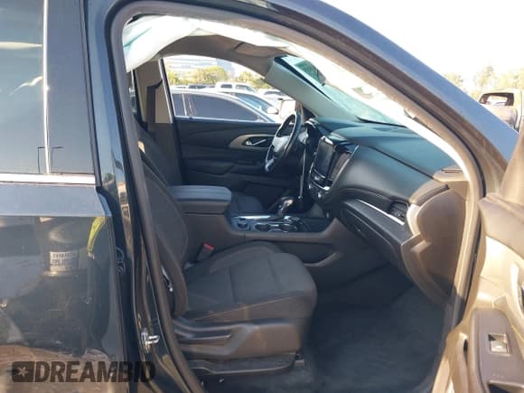 ✅ 2021 Chevrolet Traverse LT Cloth • VIN: 1GNERGKW2MJ169045 • Лот: 42935055. Опубликован ранее на IAAI с пробегом 64 272 миль. Бесплатный доступ к архиву аукционных продаж из США и подробный отчёт об истории автомобиля на DreamBid. Изображение 5.