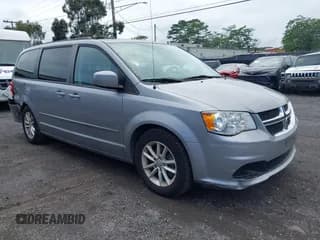 ✅ 2015 Dodge Grand Caravan SXT • VIN: 2C4RDGCG8FR733196 • Lot: 43493718. Wystawiony na IAAI z przebiegiem 53 820 mil. Bezpłatny archiwum sprzedaży aukcyjnych z USA i szczegółowy raport historii pojazdu na DreamBid. Zdjęcie 1.