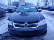 ✅ 2013 Dodge Avenger SE • VIN: 1C3CDZAB4DN571994 • Lot: 41759815. Wystawiony na Copart z przebiegiem 168 068 mil. Bezpłatny archiwum sprzedaży aukcyjnych z USA i szczegółowy raport historii pojazdu na DreamBid. Zdjęcie 5.
