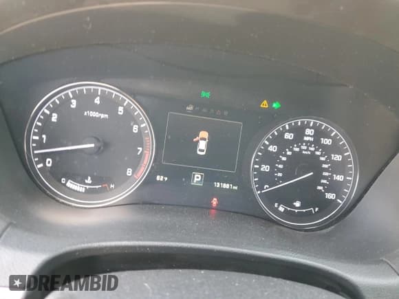 ✅ 2015 Hyundai Genesis 5.0L • VIN: KMHGN4JF3FU039995 • Lot: 83637234. Wystawiony na Copart z przebiegiem 131 881 mil. Bezpłatny archiwum sprzedaży aukcyjnych z USA i szczegółowy raport historii pojazdu na DreamBid. Zdjęcie 9.