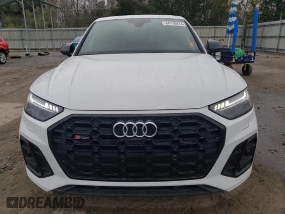 ✅ 2021 Audi SQ5 • VIN: WA134BFY2M2077838 • Lot: 44776414. Listed on Copart with 47,454 mi. Free auction sales archive from the USA and detailed vehicle history report at DreamBid. Image 5.