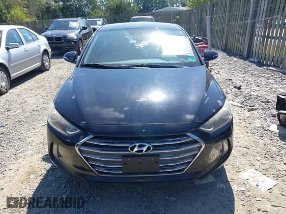 2017 Hyundai Elantra Limited с VIN KMHD84LF0HU119605, выставлен на аукционе IAAI как лот 43222041 с пробегом 160 633 миль миль и . История ставок и продаж доступна на DreamBid. Изображение 12.